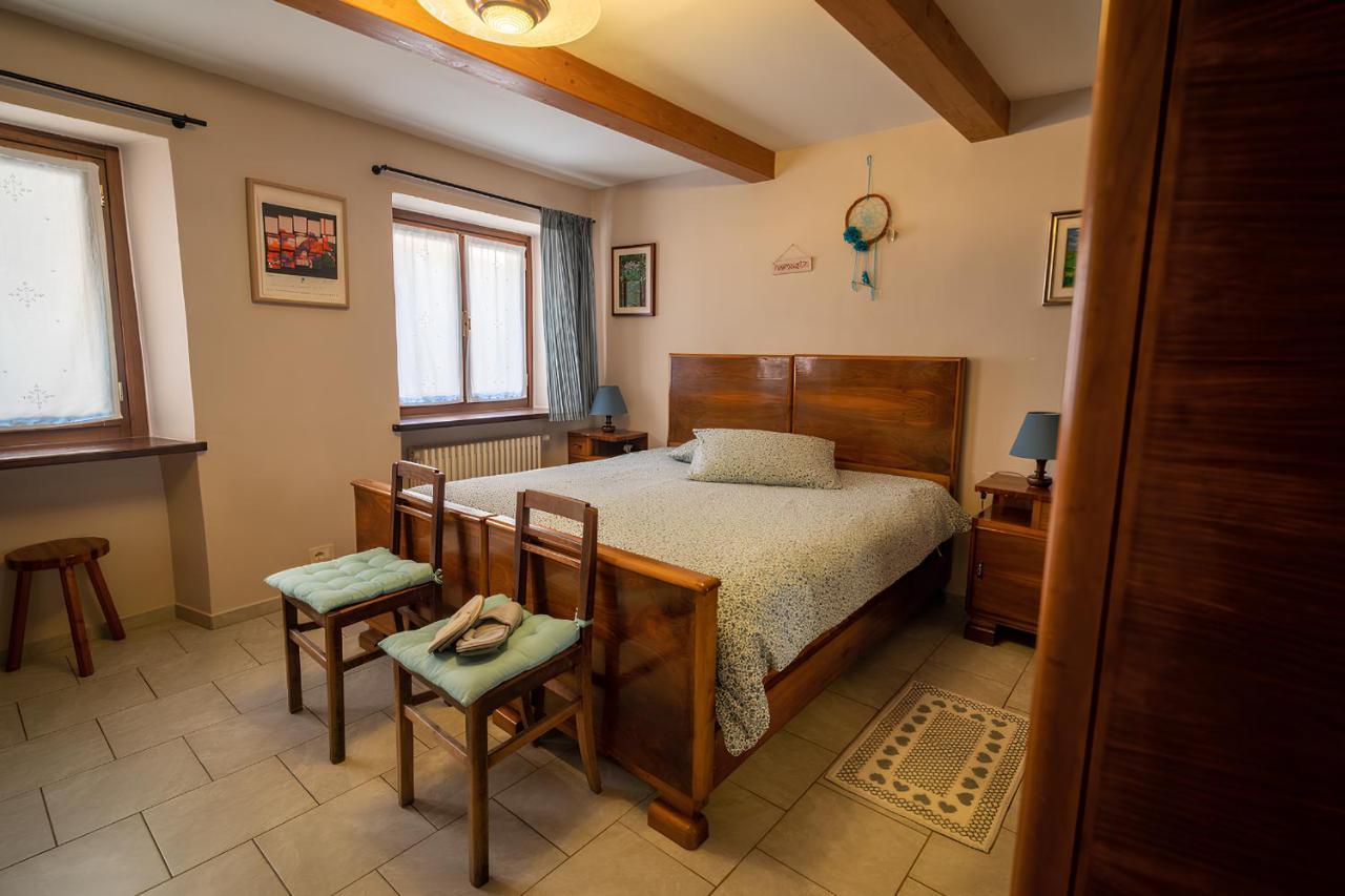 Bed & Breakfast Gabriella Exilles Buitenkant foto